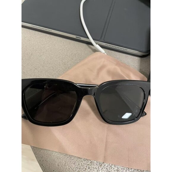 Gentle Monster Black Square Sunglasses With Case - Picture 5 of 6